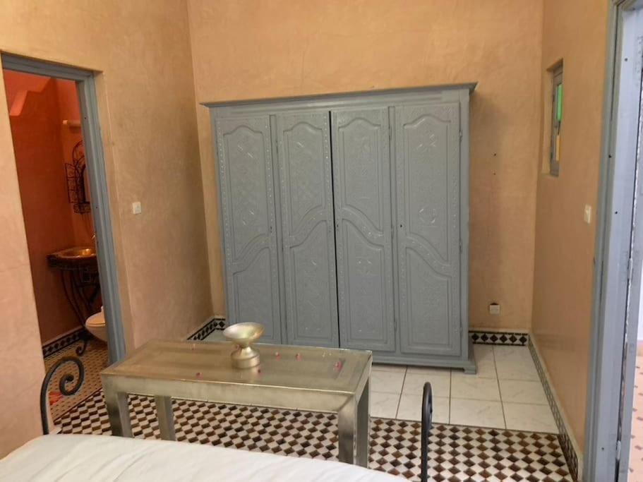 Ryad De Charme Authentique Piscine Calme Marrakesh Buitenkant foto